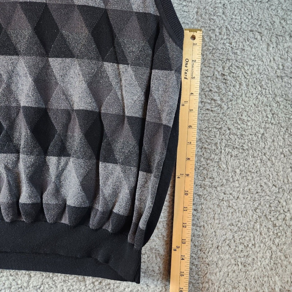 Axist Sweater Vest - Men's Size XXL‎ - Black and Gray - Picture 3 of 8